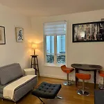 Renovated Terraced Apartment In Montmartre